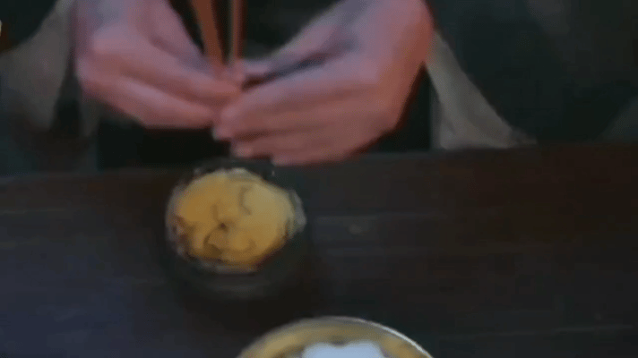 一梦如故 反内耗的神 言玉衍这个角色，简直就是反内耗的利器！这个双面变脸，我真的