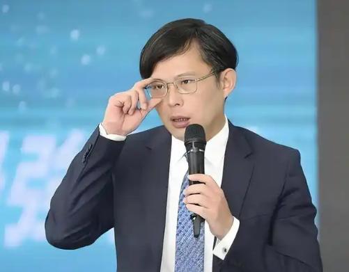 台“民众党”发表声明，

8月16日，台湾地区民众党立委许忠信率团窜美，于今日清