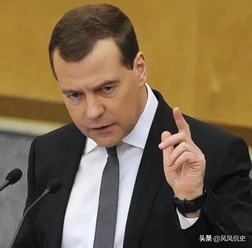 梅德韦杰夫：一旦战败，就用核弹攻击4个国家，让世界进入末日，将动用战略核武器针对