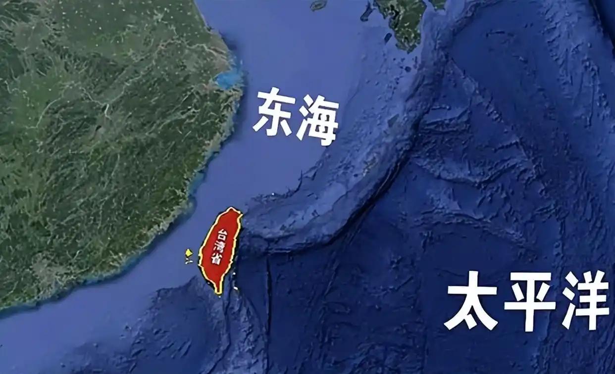 台湾问题的解决有了新路子，不用真刀真枪打仗，也不是光靠嘴上谈和平，而是让岛内自己