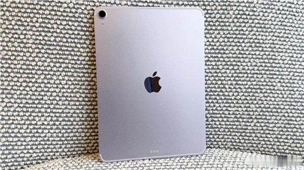 升级iOS26.6后你的手机续航变化 7月29日消息，据媒体报道，苹果日前集中推