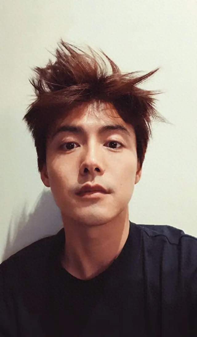 马天宇称曾给杨幂打电话说想自杀 感激她曾把自己接住