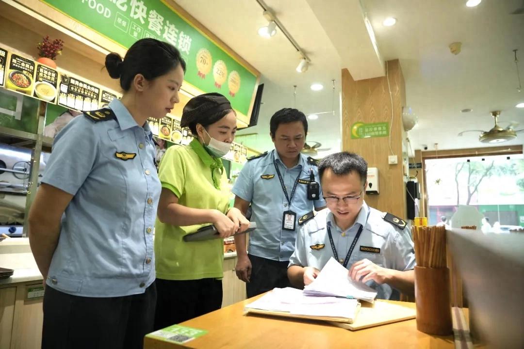 从“指尖”到“舌尖”，南县筑牢网络餐饮防线