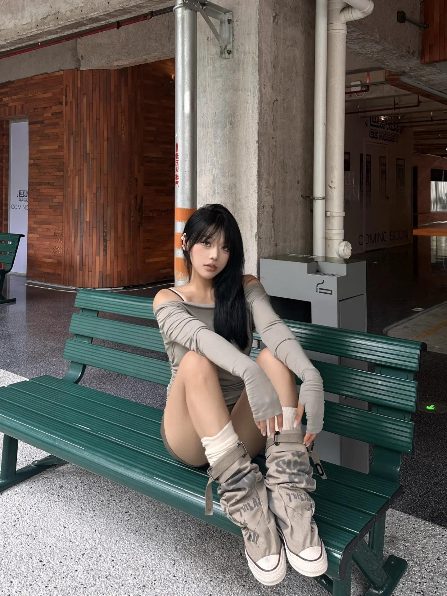 每次发照片都很捧场的那些朋友。我真的想请你们吃饭 但不会真请