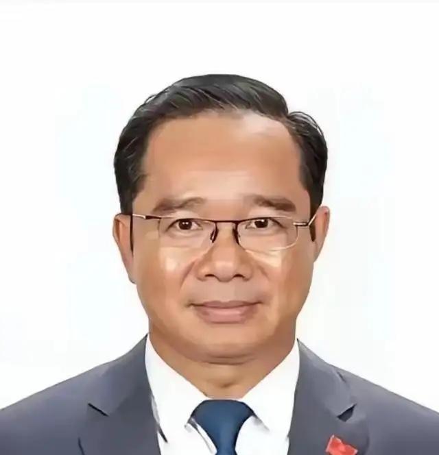 越南国立大学的阮文泰教授：“虽然我个人对中国有意见，但不得不承认，在黄种人当中，