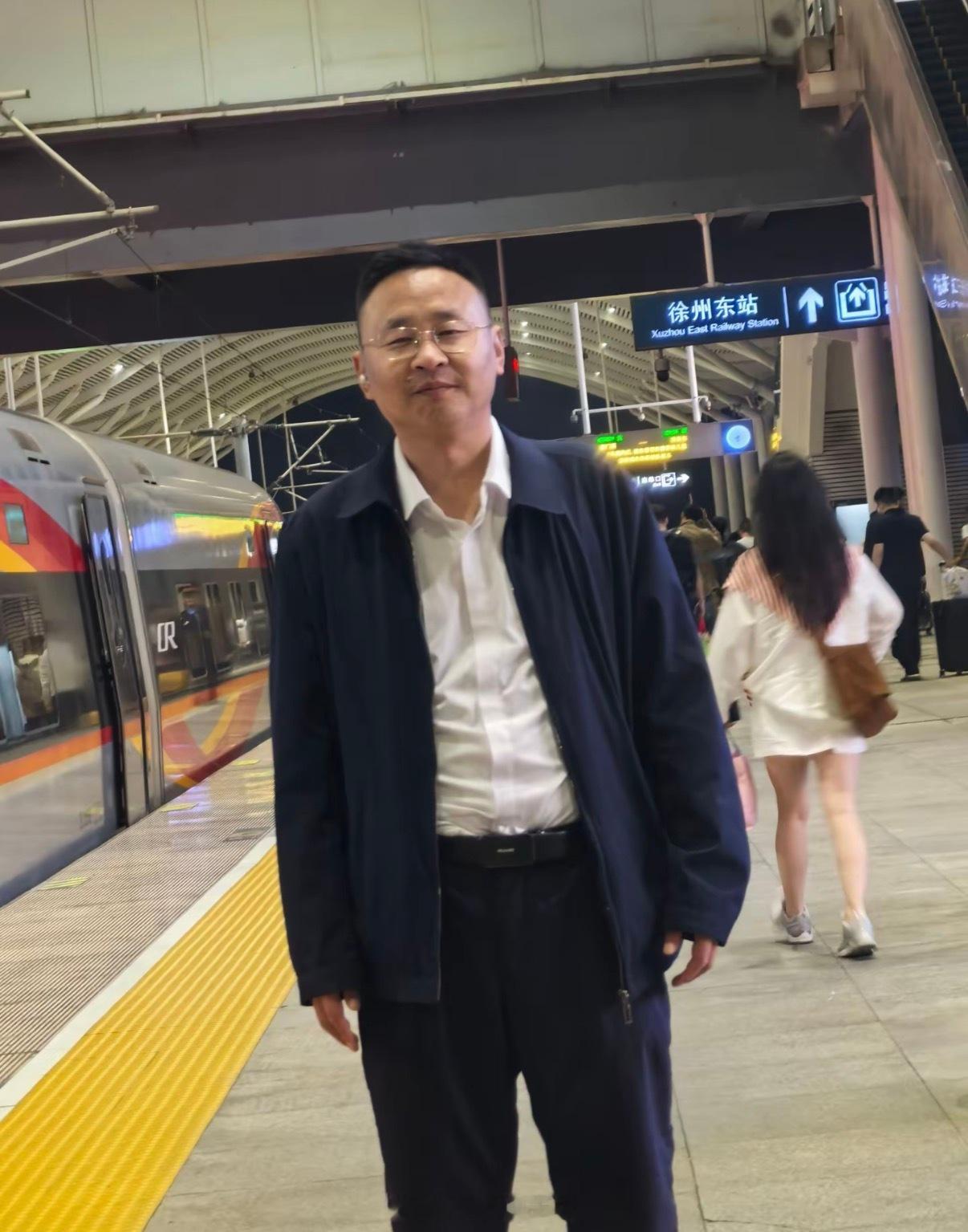 官方通报素质教育基地学员被殴打离谱！2026年了还有这种地方？刷到这事儿我真的火