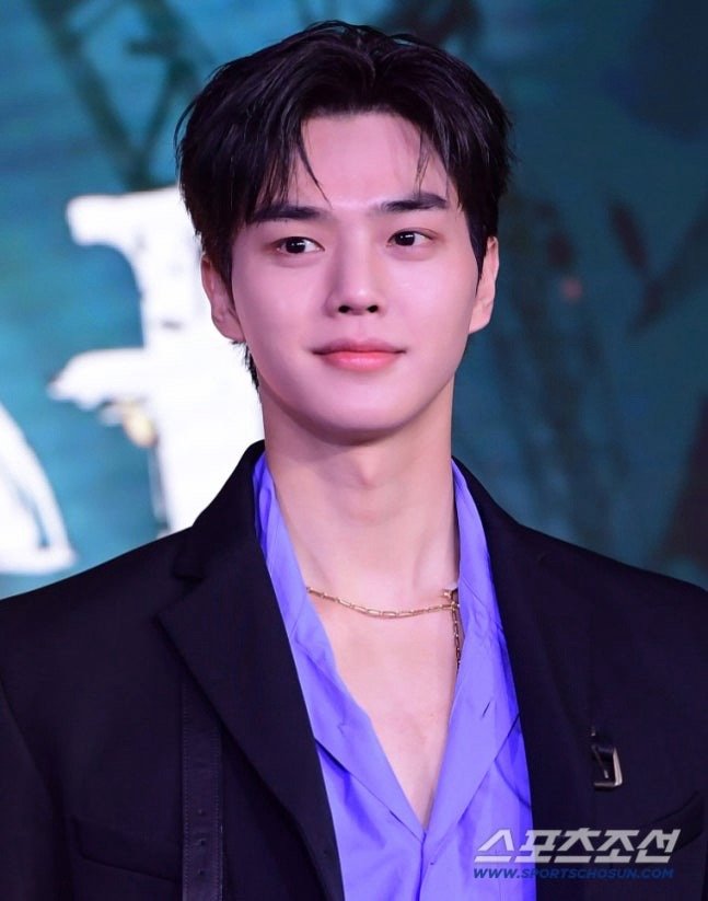 宋江退伍后出演爱情剧宋江退伍后终于出演爱情剧…《白色绯闻》男主    娱乐界相关