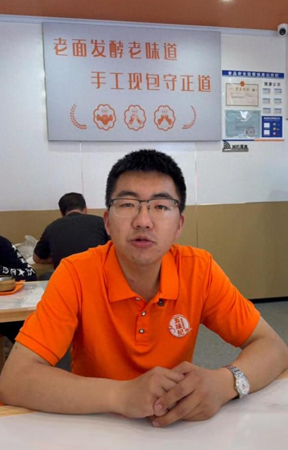 安徽，小伙在上海开了家羊肉面馆，结果开业6天就濒临倒闭，预计亏损60-70万，就