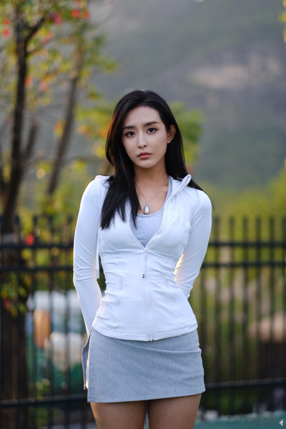 又给自己p成ai小假人儿了[污]  ​​​