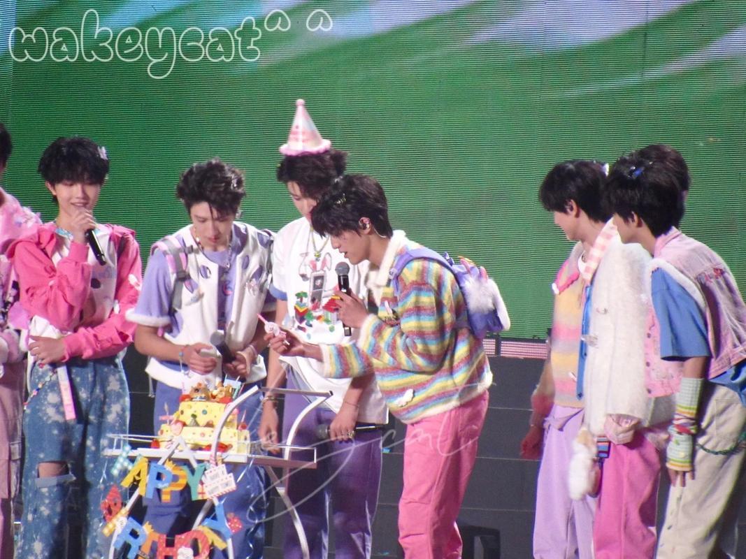 2025年12月26日至28日，TF家族新年音乐会在三亚白鹭体育场连唱三天，时代