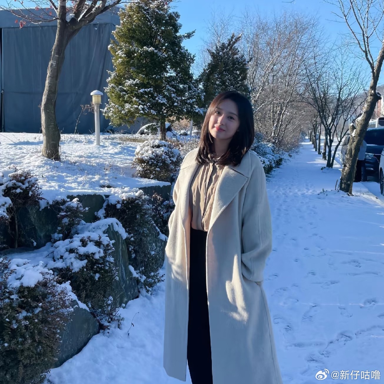 她怎么越来越好看啊眼泪之女王前后感觉差好多啊我看过她之前的剧脸肉肉的是偏可爱的现