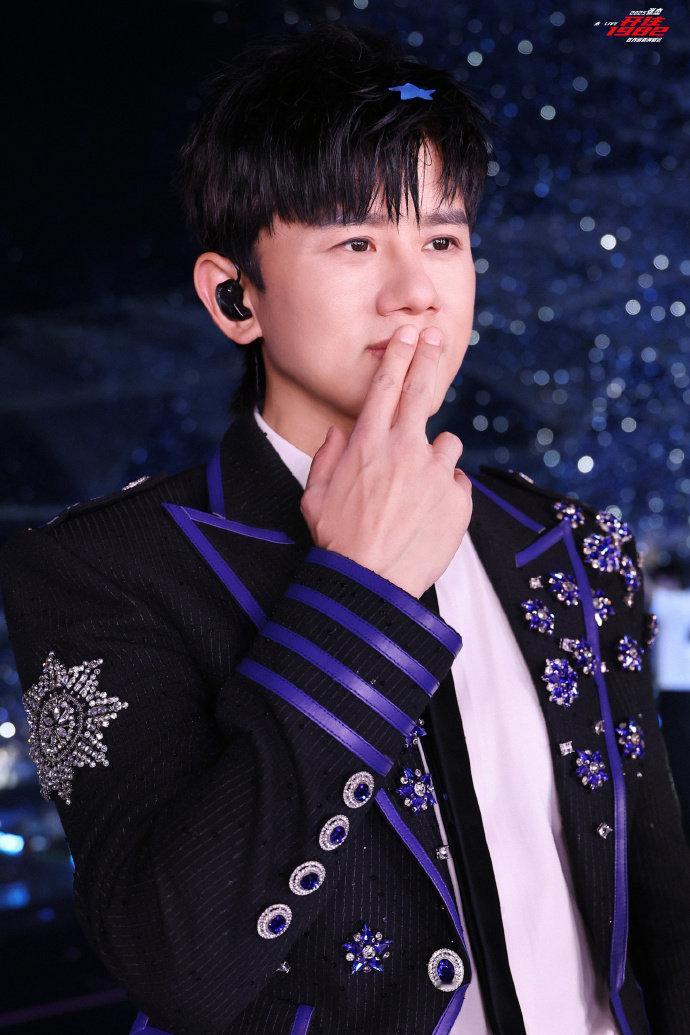 张杰未live巡回演唱会 未·LIVE「开往1982」成都站来袭！1月23日起九