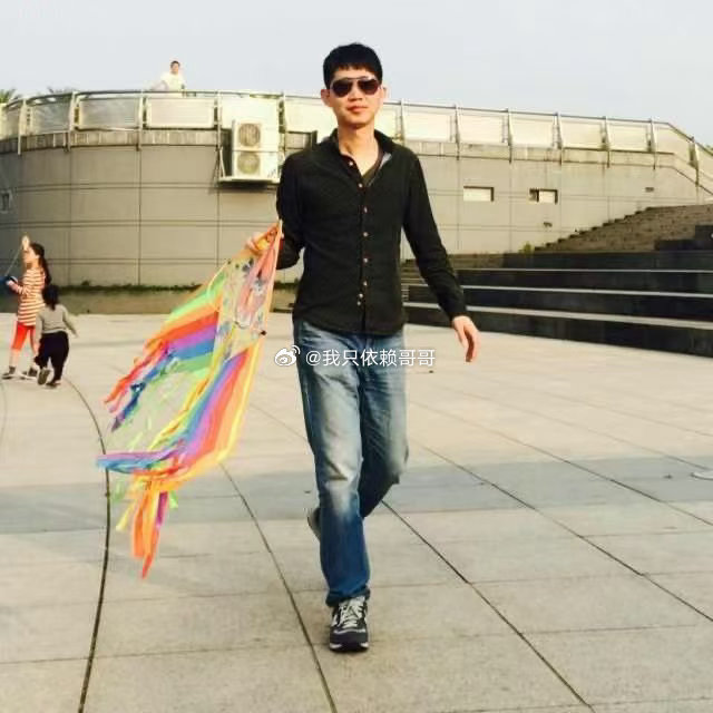 笑死我了，王晓峰怎么这么像张雪峰