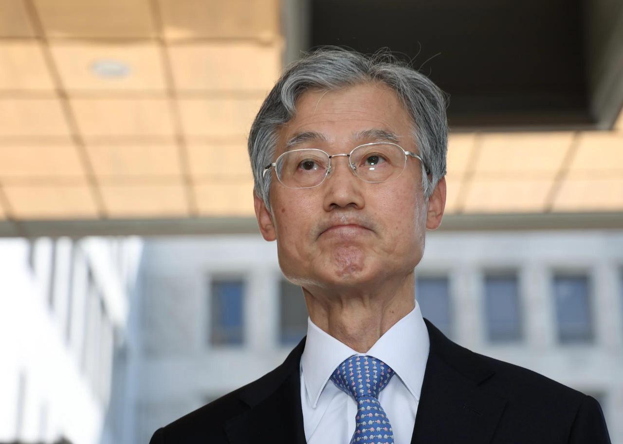 民主党推动最高法大法官扩编。
一把手曹喜大5日对记者说：
“有必要与国会协商和解