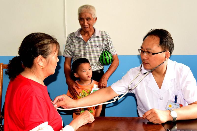 最近看到河北新乐市一个5岁半孩子打了9针乙肝疫苗的新闻，太离谱了！正常儿童乙肝疫