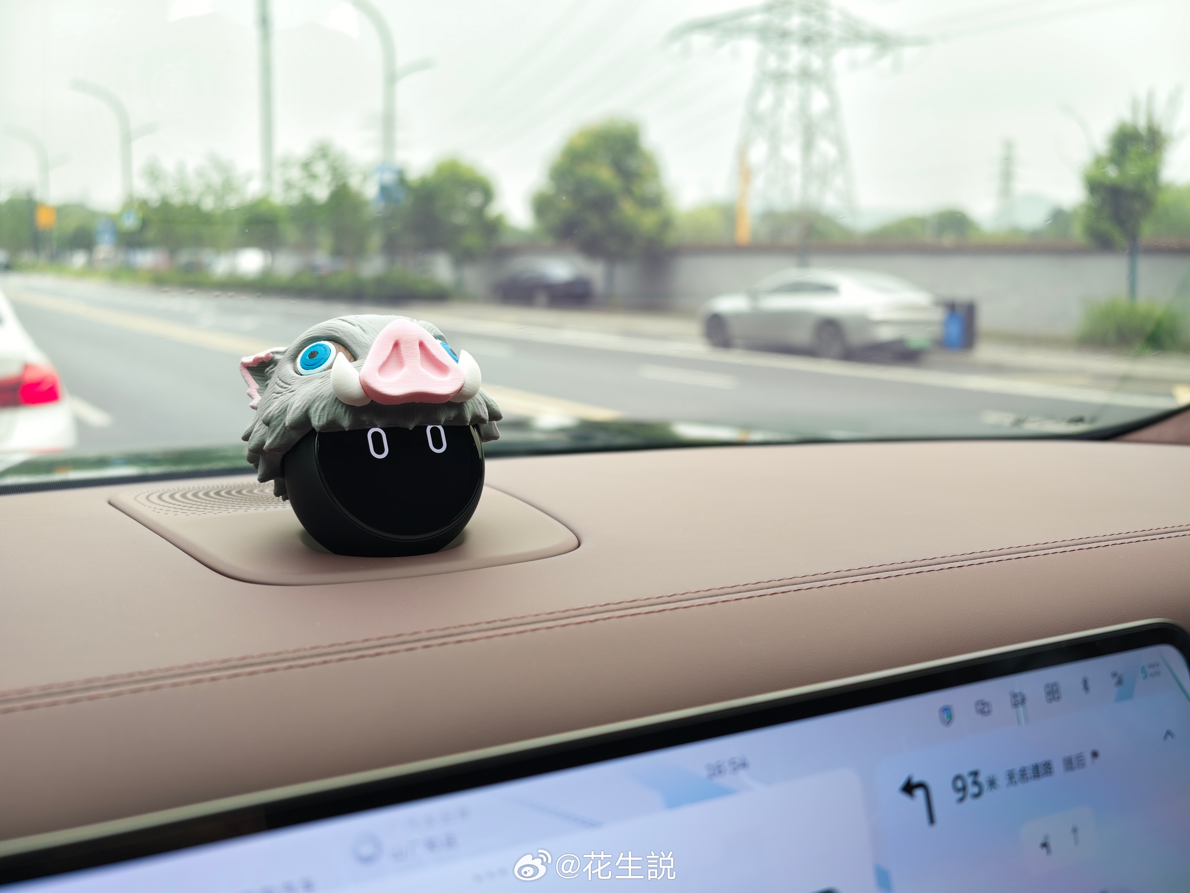 给nomi整了个帽子