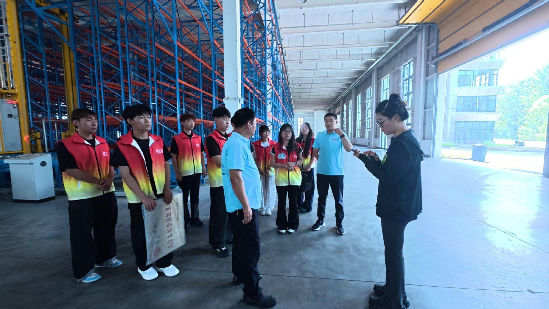 【青言宣讲传红韵 融媒聚力续初心】山东青年深耕本土企业赋能产业发展山东学子AI下