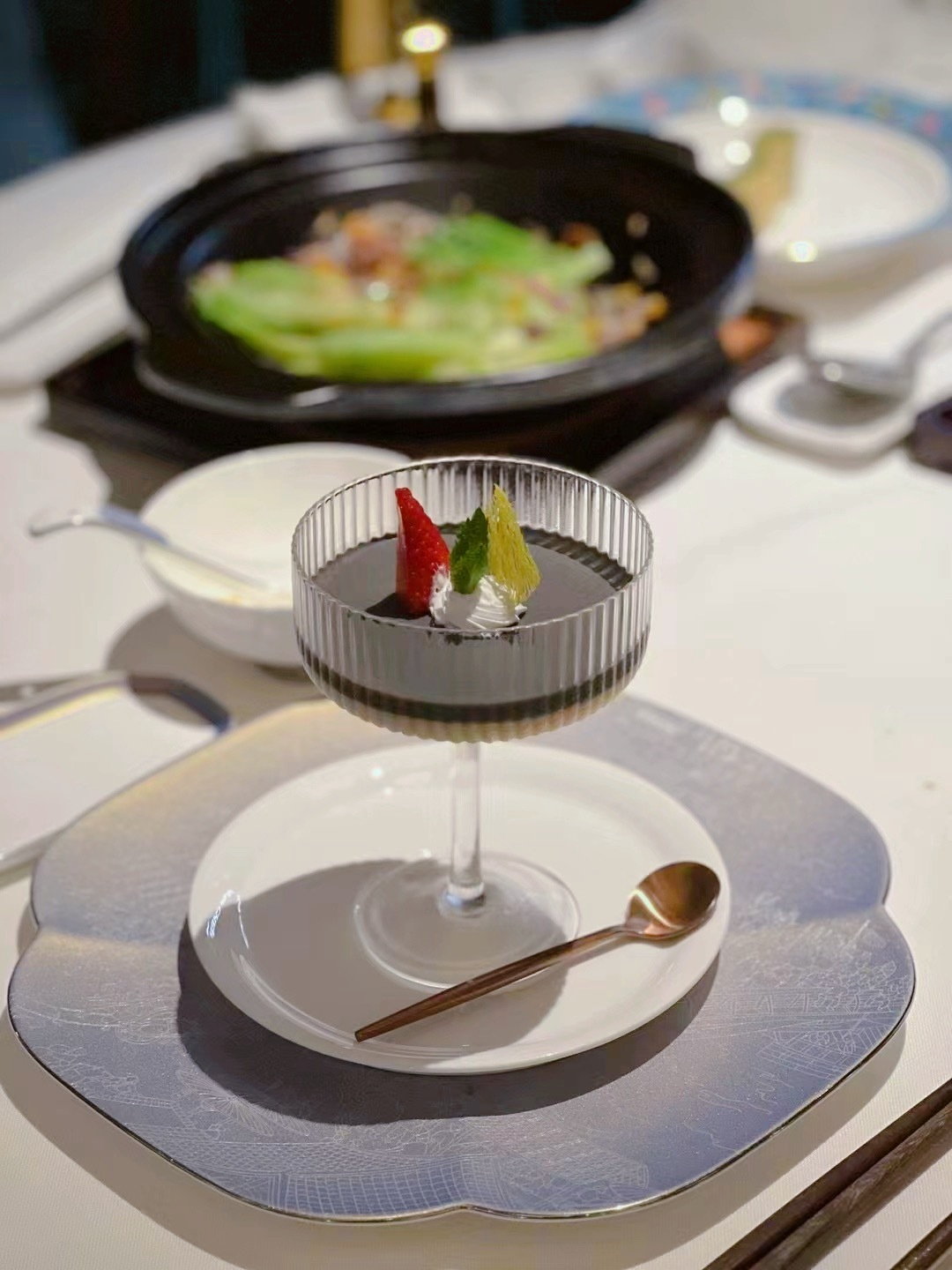 也算是愉快过了 