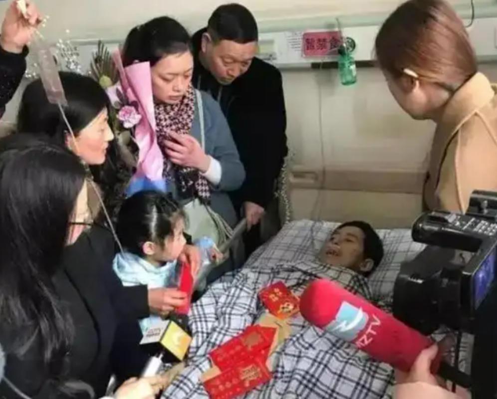 2008年，一山东男子瞒着家人将60万积蓄全部取走，从此他就像人间蒸发了一样，当