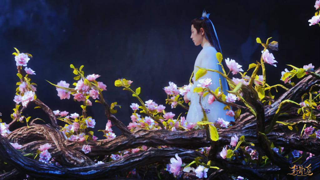 看到肖战走心桥名场面，你的心里是不是被深深地触动了呢？在《玉骨遥》第八集中，肖战