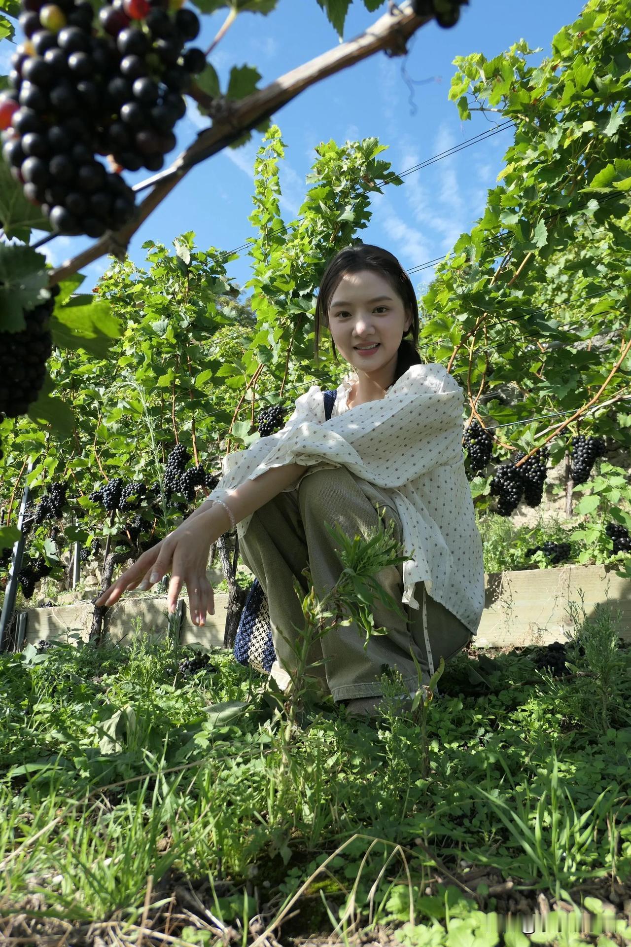 任敏好漂亮，很接地气的姑娘。好温柔好纯真好喜欢她这种感觉。每一张眼神都像孩子一样