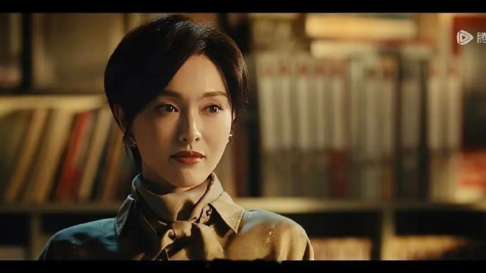 唐嫣是不是又戴的假发啊 