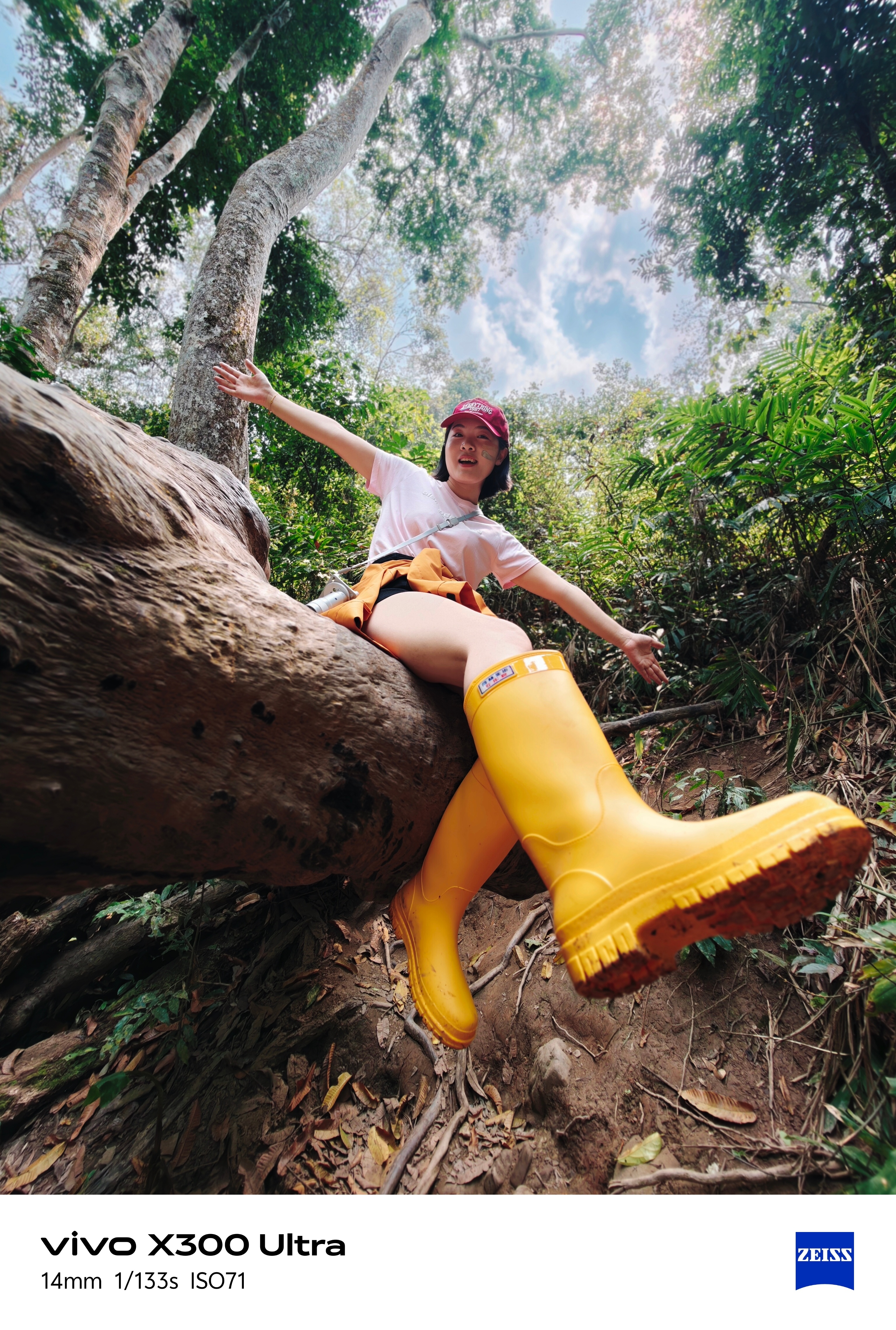 休了三天，明天就要上班了说实话，我已经迫不及待开工了此时此刻J人Eva正在做工作