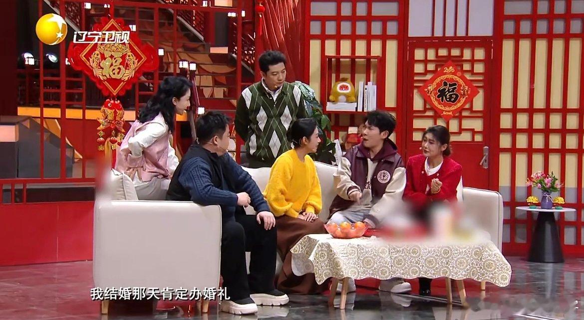 李宗恒辽宁春晚废话文学大师辽宁沈阳春晚又出爆笑名场面！李宗恒一开口全是精髓，句句