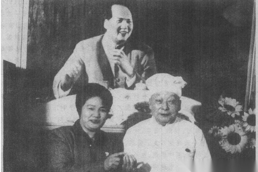 69年厨师一时失误做出“苦瓜炒鸡丁”，毛主席尝后好奇询问，这道菜是谁最先发明的？