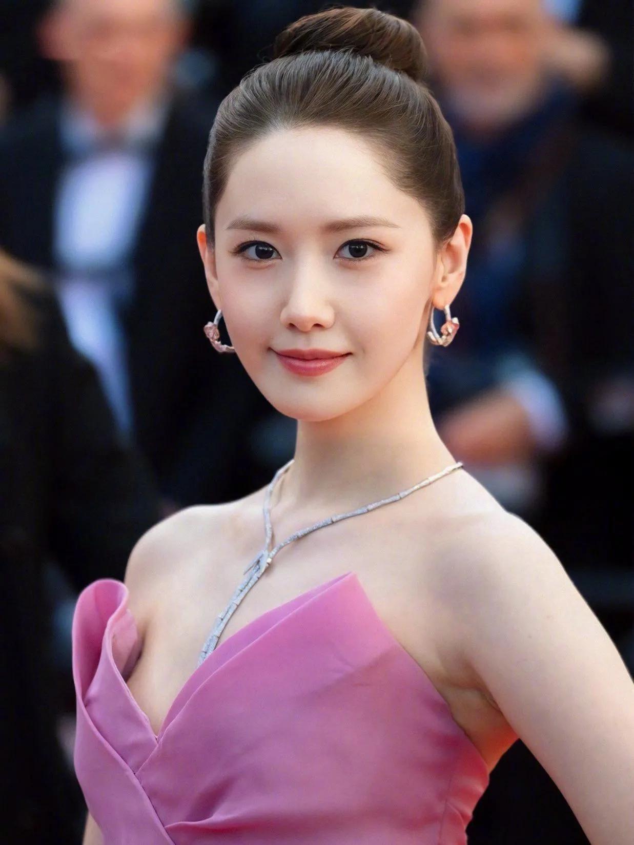 林允儿红毯美图分享林允 林允清冷白月光 林允美人鱼 林允豹纹 允儿 林允儿皮肤状
