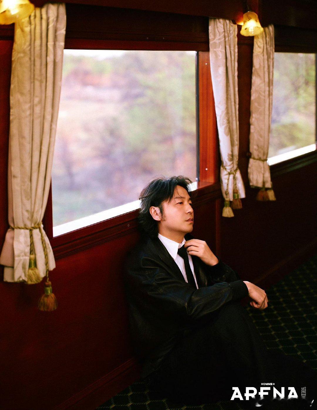 ARENA金九封面雷佳音雷佳音重返南非之旅 雷佳音《ARENA HOMME+》金