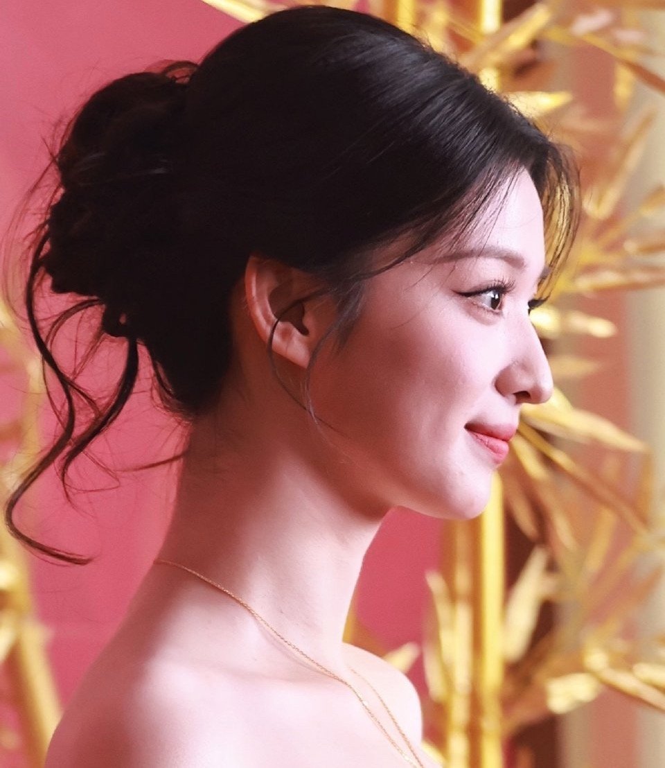 谁要对着这张脸叫普的话，我就跟ta没什么好说的了 