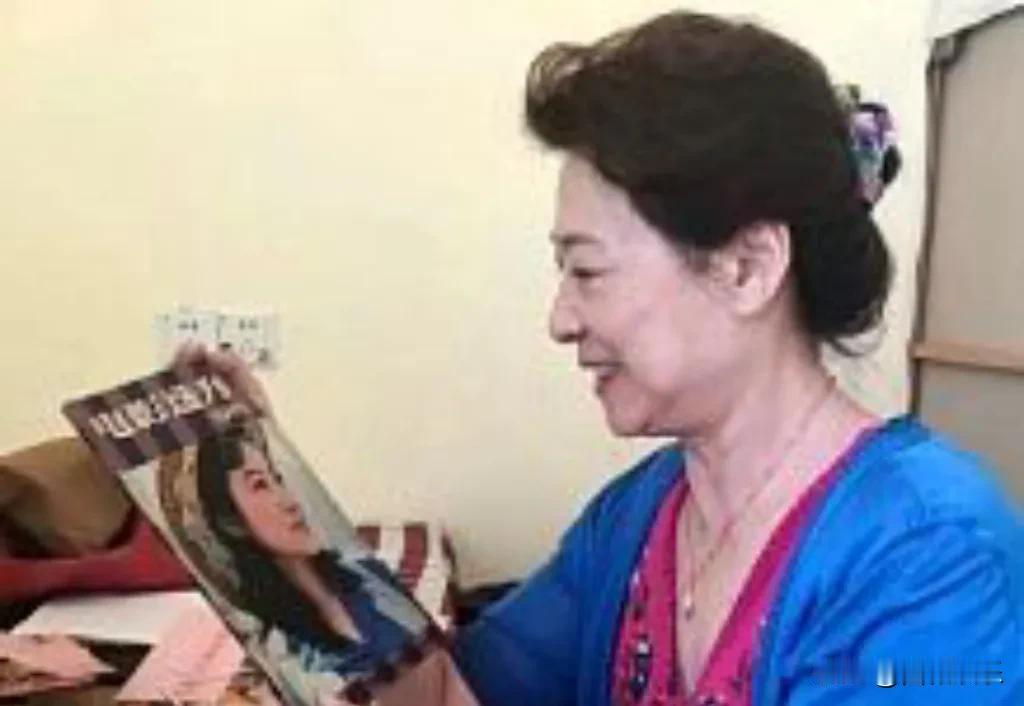 四和娱乐:关注
75岁还能美成这样，她到底有什么秘诀？

在这个瞬息万变的时代，