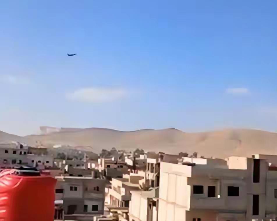 美军紧急出动F-16战机！特朗普誓言“报复”