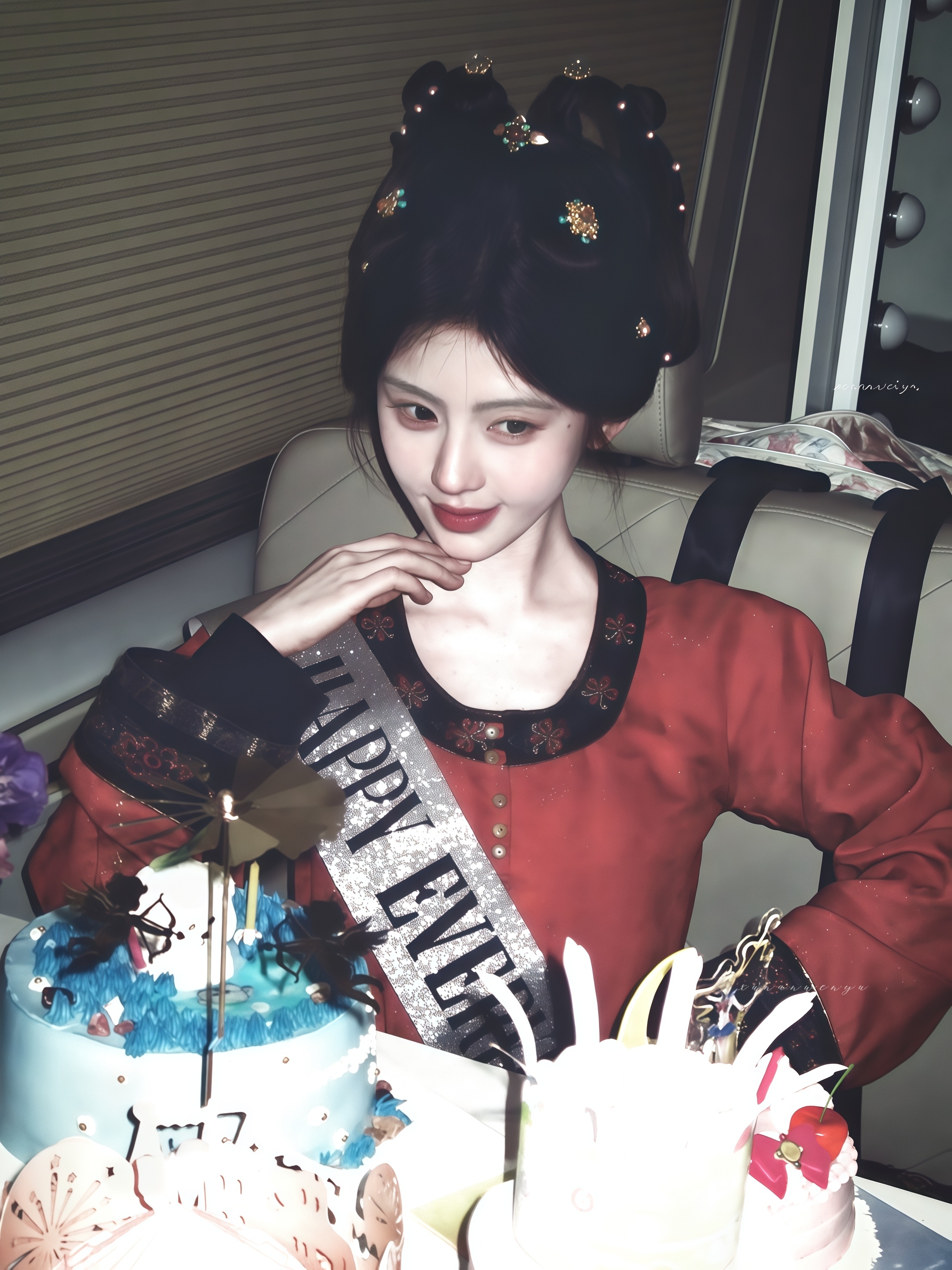 鞠婧祎jjy鞠婧祎苏绿夏   jjy鞠婧祎万花世界  在男女牵手的学校里 我握住