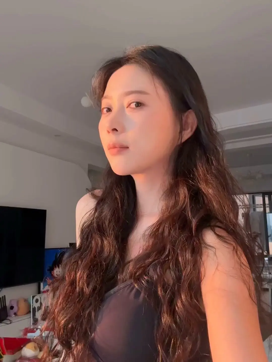 爱 哎 唉