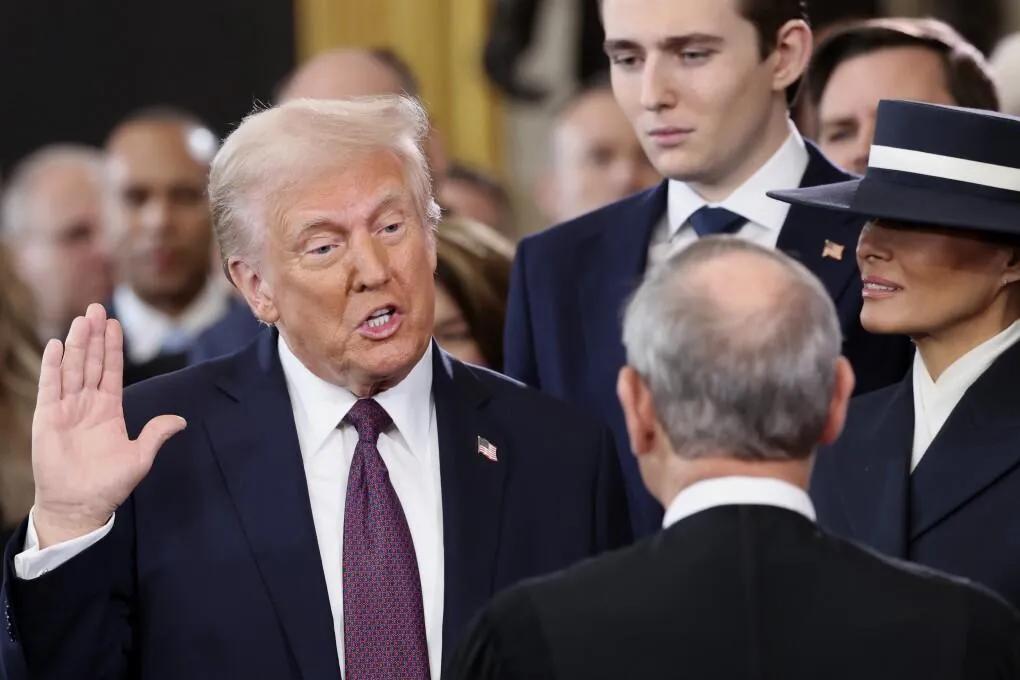 “伊朗必须无条件投降”
——这取决于川普本人的判断，而不是伊朗方面
这就是美国，