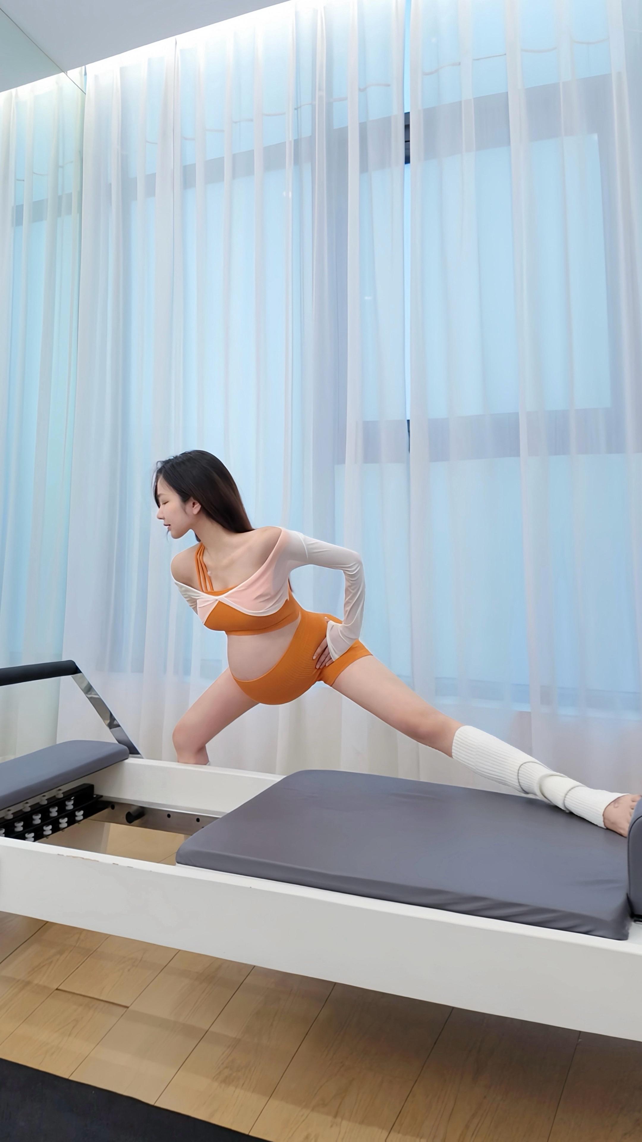 “孕39w，新年快乐心想事成🍊”