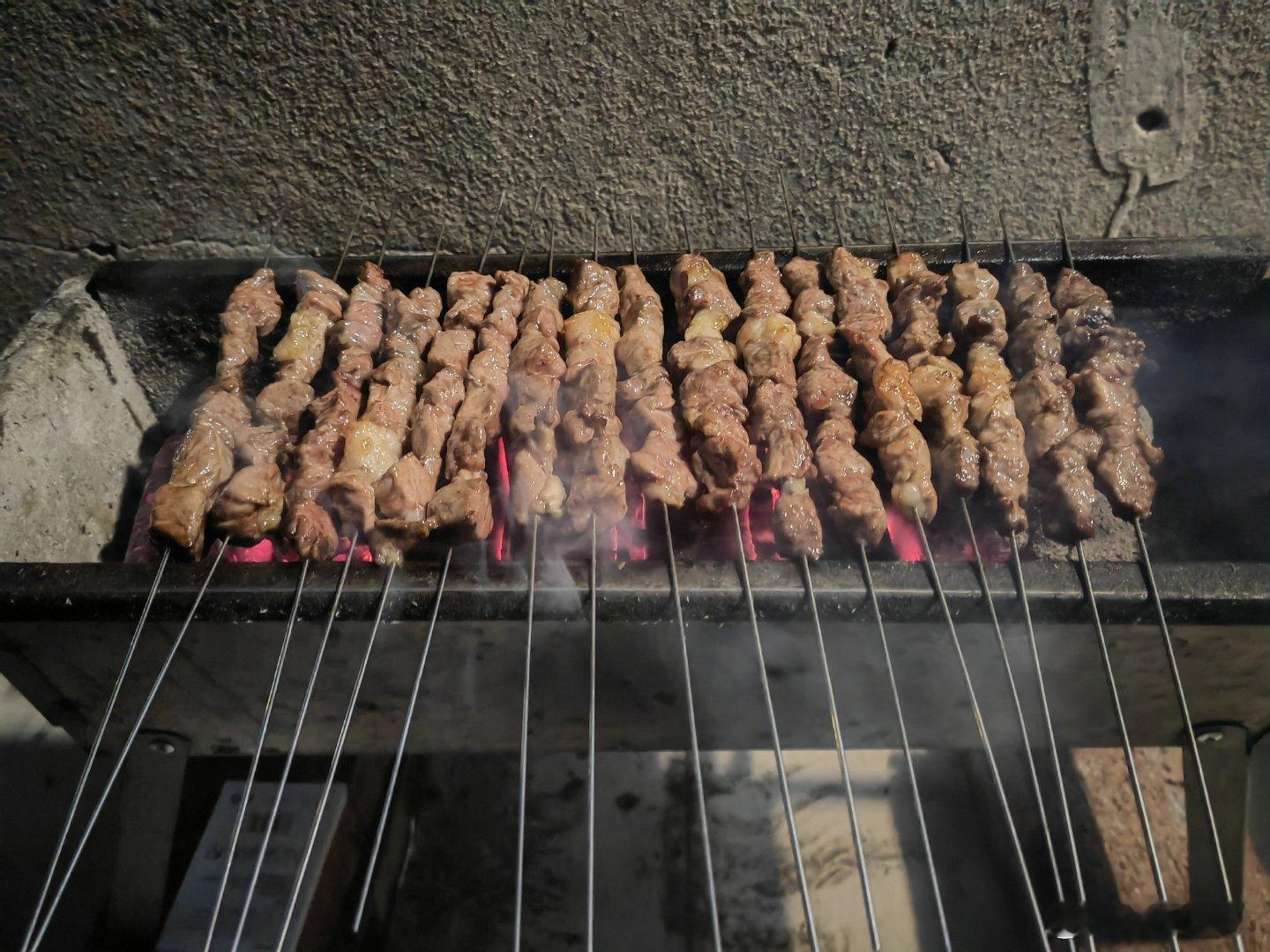 今天天气不错，撸个串 有没有来吃的？ 