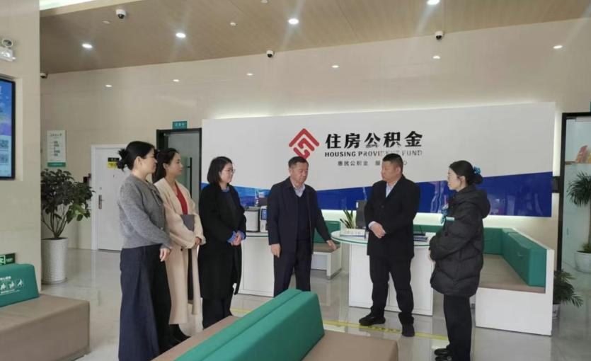 石首公积金办事不用跑远路，家门口银行就能办
以前办公积金，要么请假跑大厅，要么排