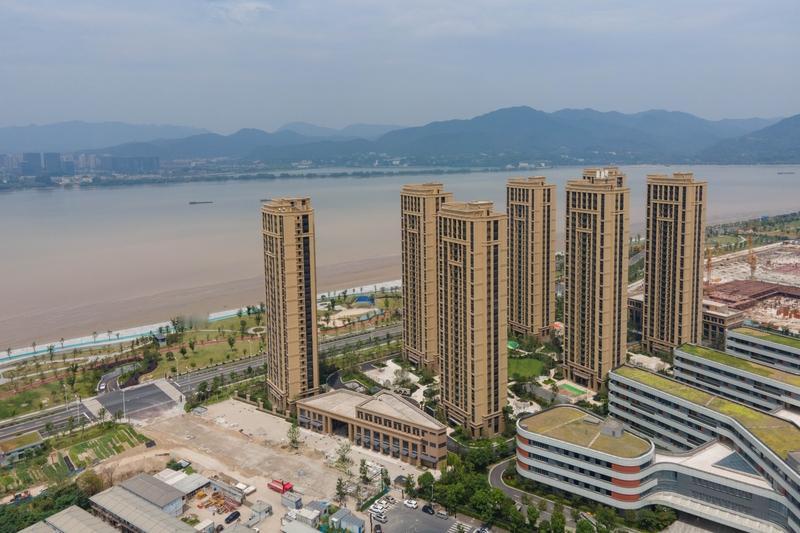 160万江景房被父母堆成废品站！推开家门那一刻，年轻人崩溃了
 
花160万买下