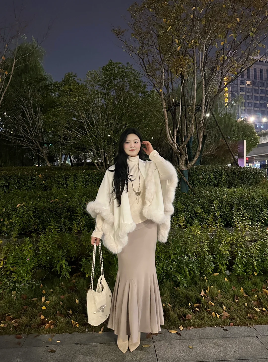 175斤｜谁说大码女生不能穿白月光千金套装了
