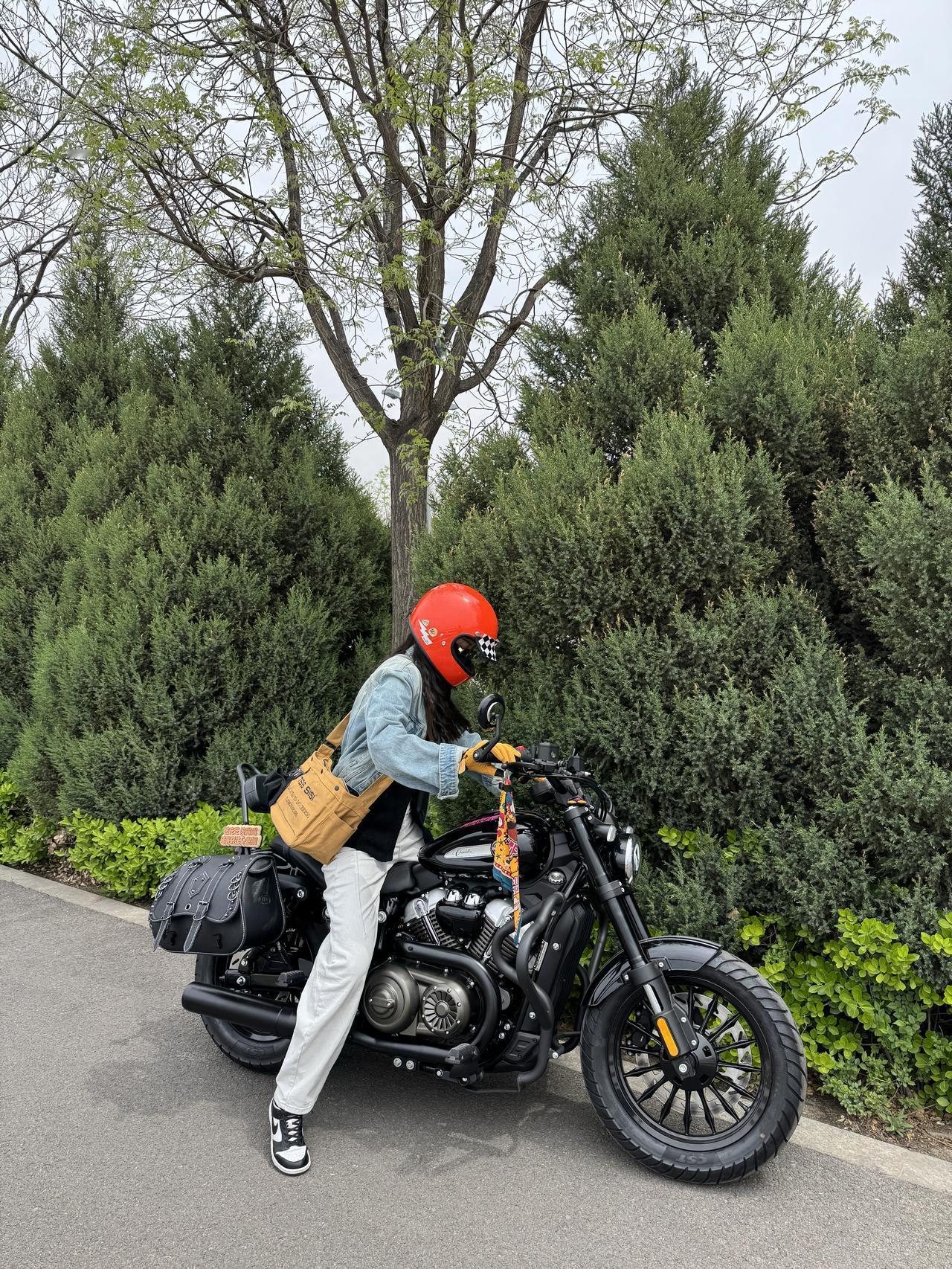 晒晒生活 去去霉气 攒攒快乐 皱巴巴的生活
要适时熨烫一下 有事好好忙 没事好好
