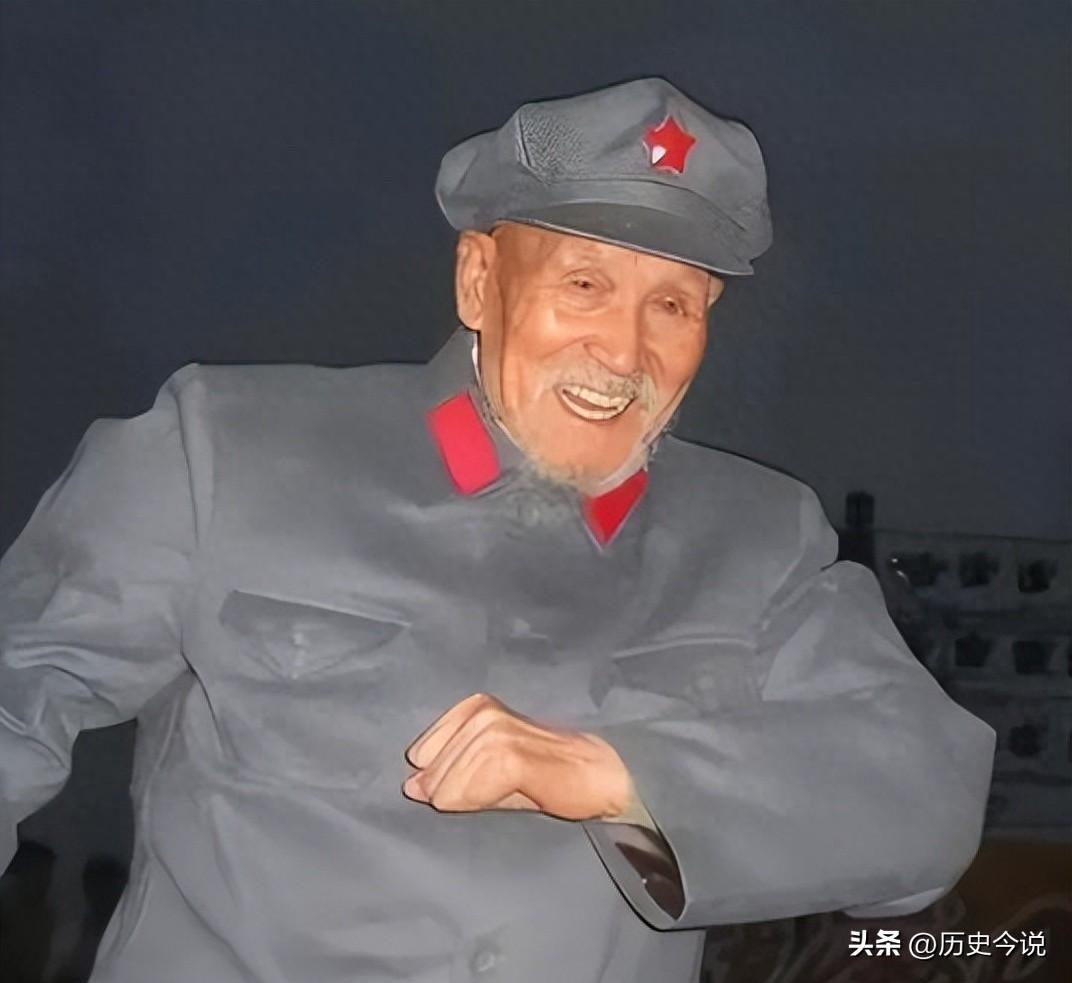 跨越三世纪的长寿传奇：老红军向多本116岁人生，藏着最朴素的活法
 
阅读此文前