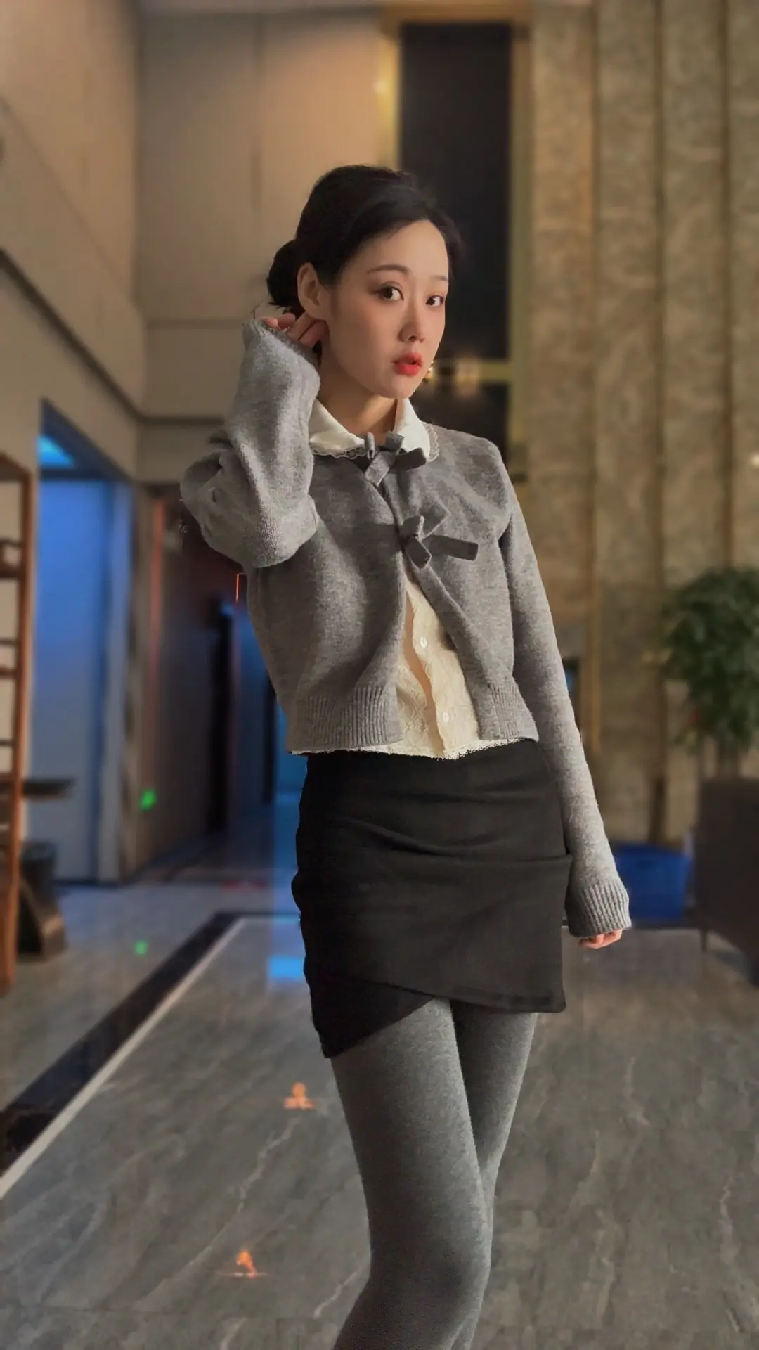 93年的我今年已经满18周岁了 未成年里再也没有我的名单了 好难过