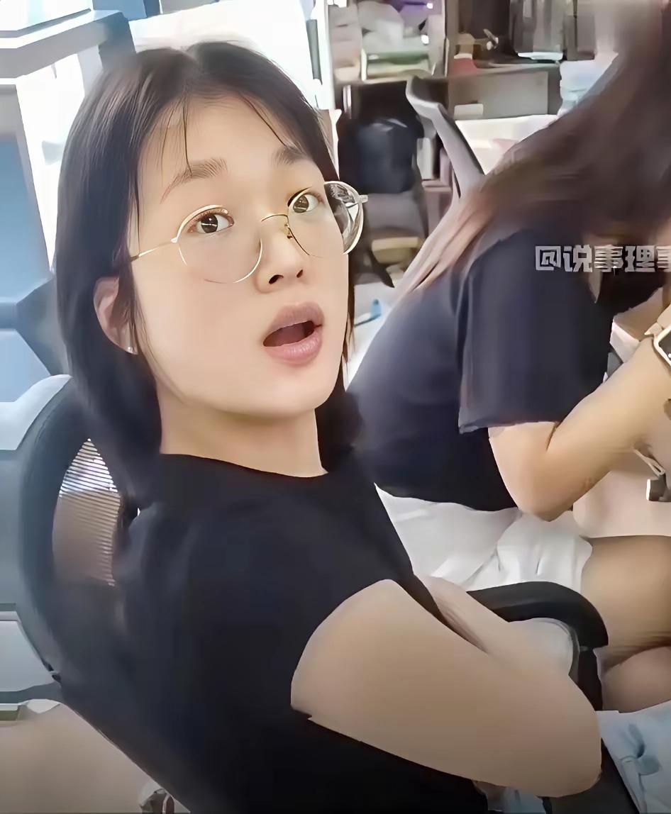 喜欢白嫖的人都是什么心理爱占小便宜，白净的脸，黑色的心。