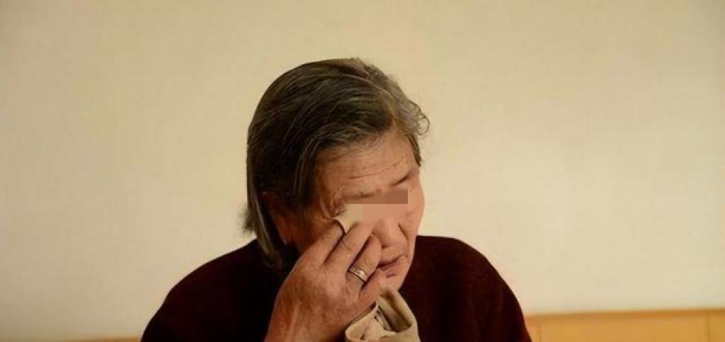 河南郑州，七旬老人20多年前给一同学借了82300元，对方迟迟不还，老人诉至法院