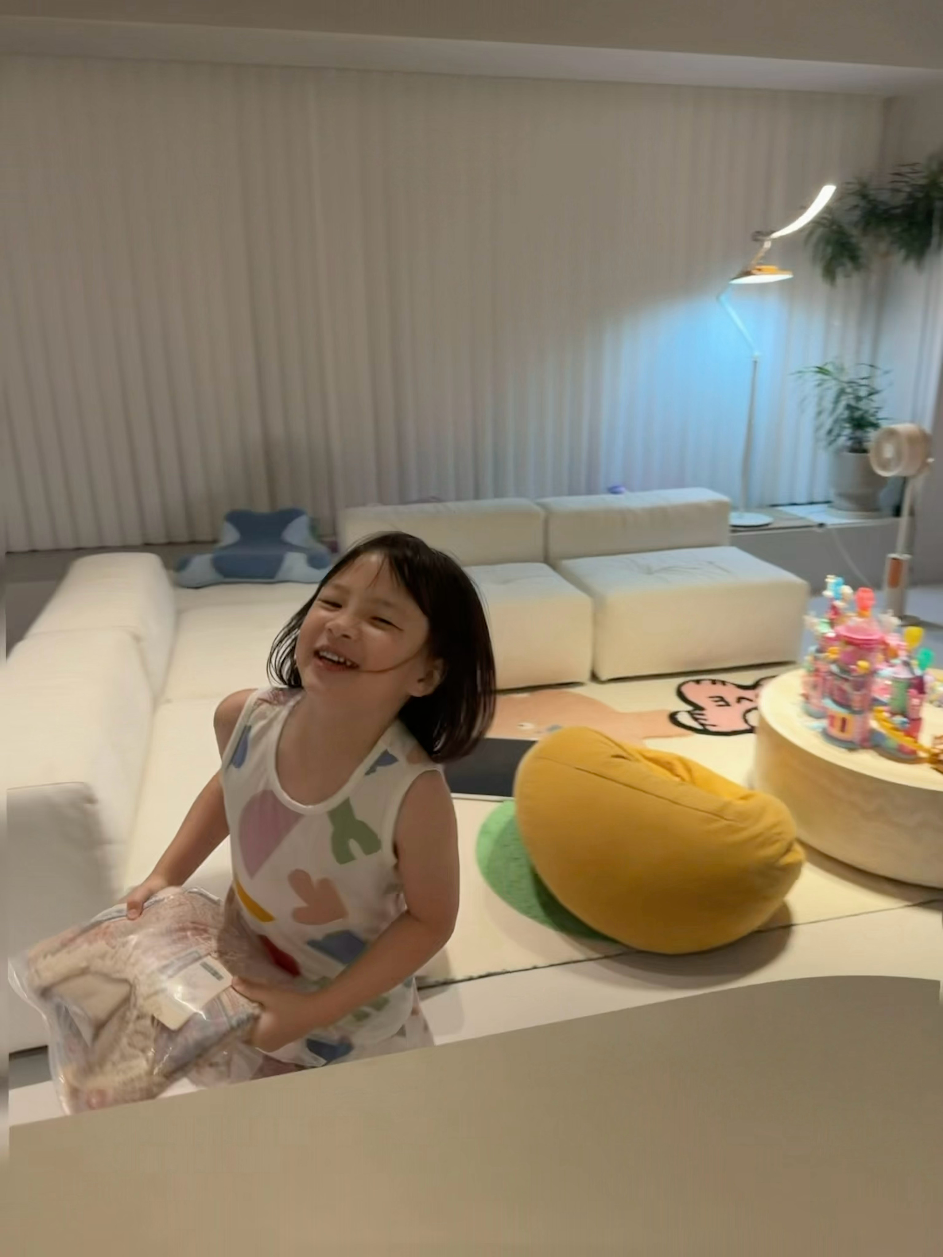 裙子到了哈哈哈开心到飞起 