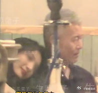 谁知道就在那英的《花儿与少年》热播，有意无意惦记丈夫，然后自己陪着女儿出国学习的