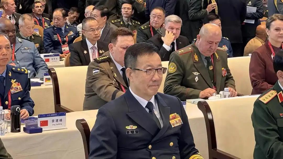 不去就对了，每年都去这个什么香格里拉的峰会，以为几次口头交流就能避免冲突？车轱辘